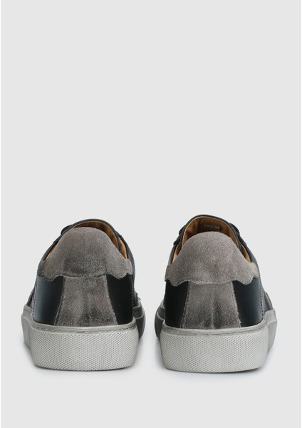 Siyah Deri Erkek Sneaker fırsatları