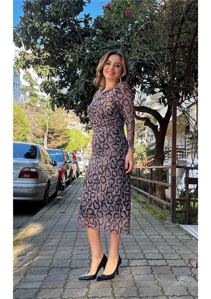 Belden Büzgülü Astarlı Tül Elbise