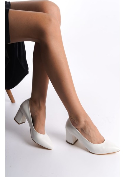 Kadın Vegan Deri Topuklu Ayakkabı fiyatları