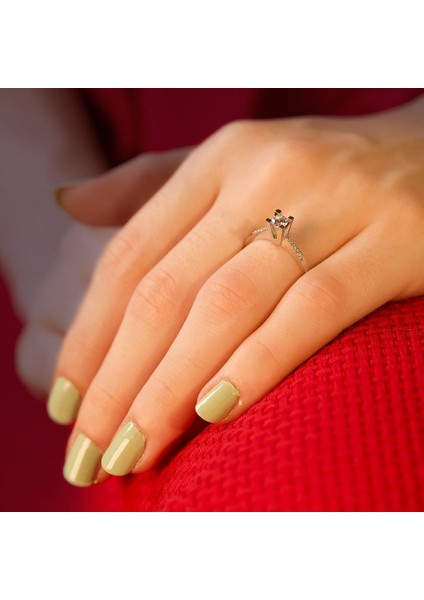 Toplam 0,64 Karat Pırlanta Tektaş Yüzük - Hrd Sertifikalı fırsatları