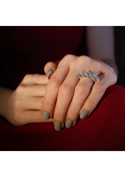 D Renk 1.50 Karat Pırlanta Beştaş Yüzük - Hrd Sertifikalı modelleri