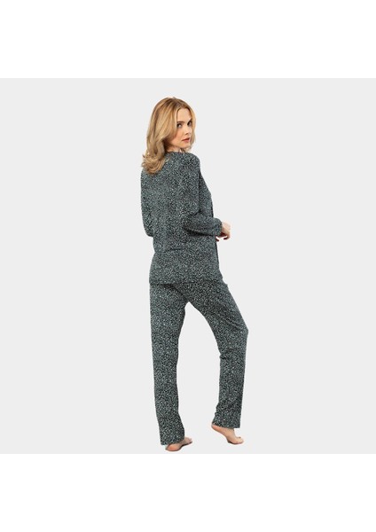 Çiçek Desenli Uzun Kollu Patlı Pijama Takımı modelleri