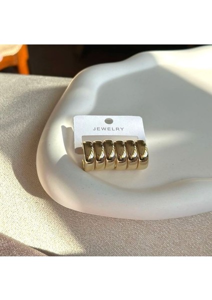 Üç Sıra Çoklu Görünüm Bombeli Çelik Küpe Gold Renk modelleri