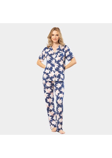 Yaprak Desenli Kısa Kollu Gömlek Yaka Pijama Takımı modelleri