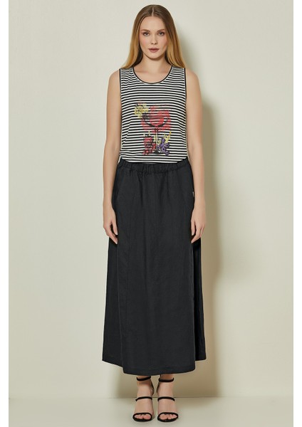 Yuvarlak Yaka Siyah Penye Atlet modelleri