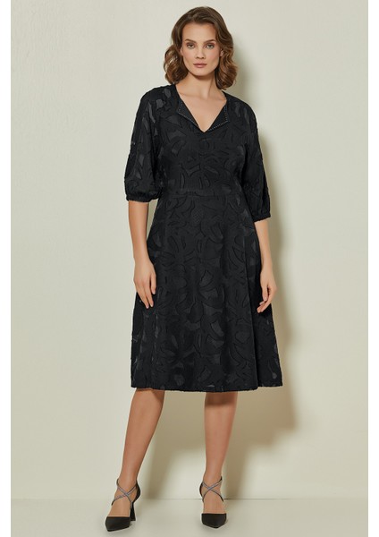Truvakar Kol Siyah Lazerli Elbise