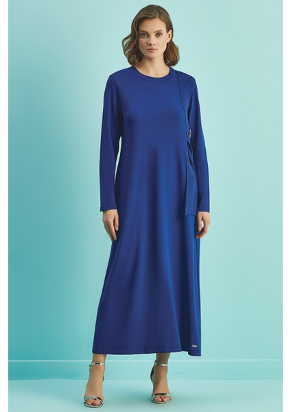 Uzun Kollu Mavi Triko Elbise