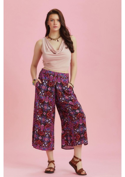 Ön Pilikaşe Detaylı Kadın Pantolon Etek fiyatları