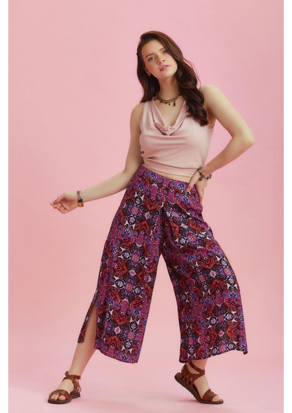 Ön Pilikaşe Detaylı Kadın Pantolon Etek modelleri