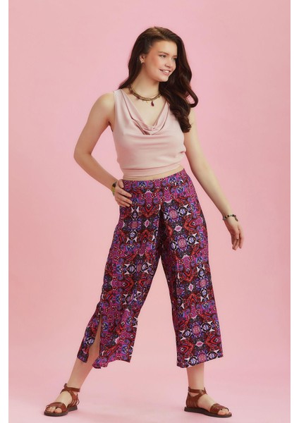 Ön Pilikaşe Detaylı Kadın Pantolon Etek fırsatları