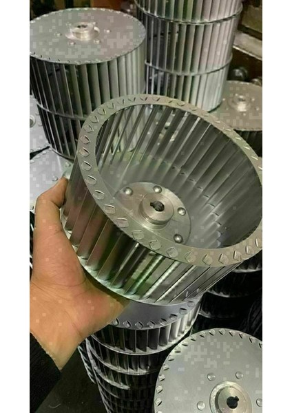 Çap 225 Boy 85 Delik 28 mm Sol Yön Radyal Fan Pervanesi