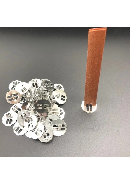 Metal Tarzı Lot Ahşap Mum Fitilleri Taban Klipsi Demir Mumlar Fitil Için Dıy Yapımı Malzemeler Tutucu Soya Balmumu Standı Diy Mum Aksesuarları (Yurt Dışından) modelleri