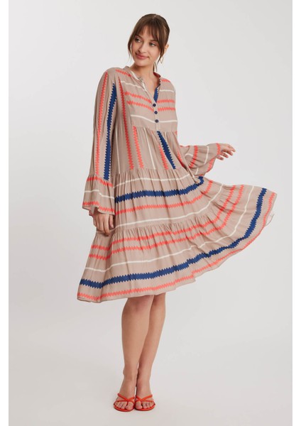 Zikzak Desen Uzun Kol Elbise fiyatları