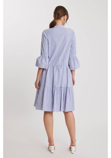 Düğmeli Hakim Yaka Kol Ucu Fırfırlı Elbise indirimleri