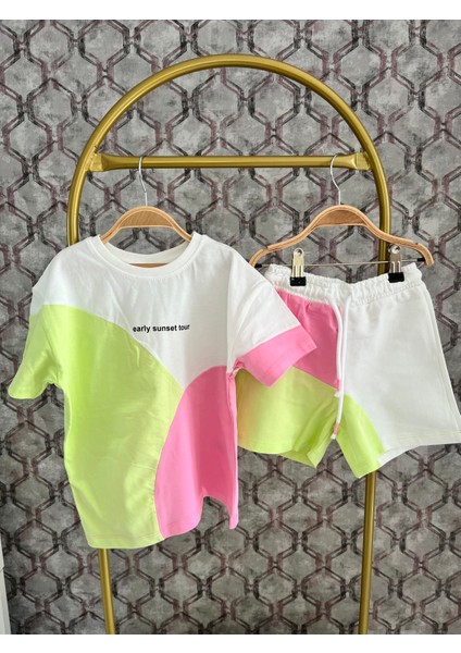 Renkli Parçalı Takım