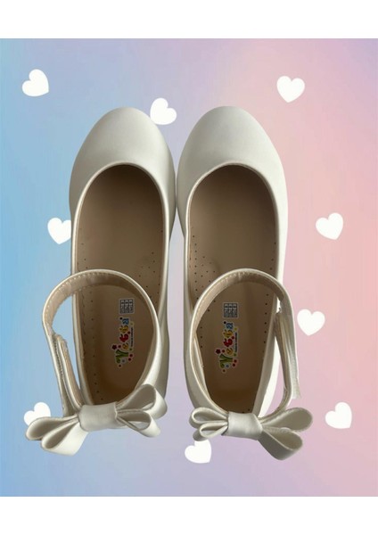 Kız Çocuk Beyaz Arkası Fiyonk Detaylı Babet fiyatları