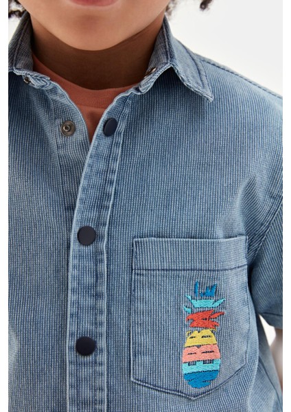 Erkek Çocuk Çizgili Gömlek 23SS0NB3609 modelleri