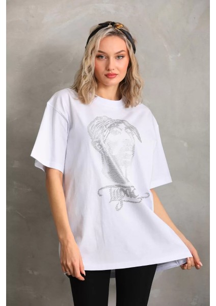 Taş Desenli Oversize T-Shirt Beyaz