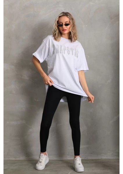 Taş Desenli Oversize T-Shirt Beyaz indirimleri