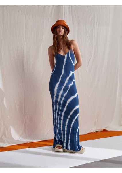 90155 Batik Desen Askılı Triko Elbise-Lacivert