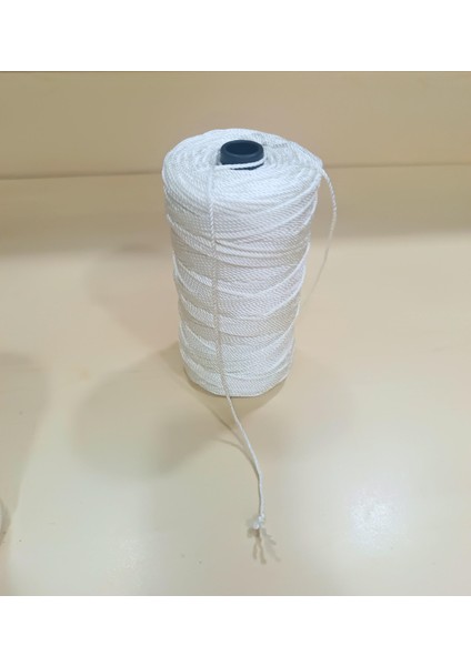 Halı Saha Ağ Tamirat Ipi 66 Numara 0,5 kg modelleri