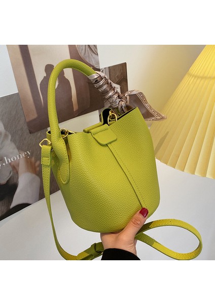 Niş Tasarım Messenger Çanta Moda Kullanışlı Kova Çantası (Yurt Dışından) fırsatları