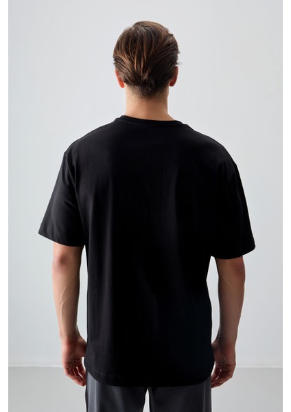 Siyah %100 Pamuk Kalın Yumuşak Dokulu Oversize Fit Baskılı Erkek T-Shirt - 88356