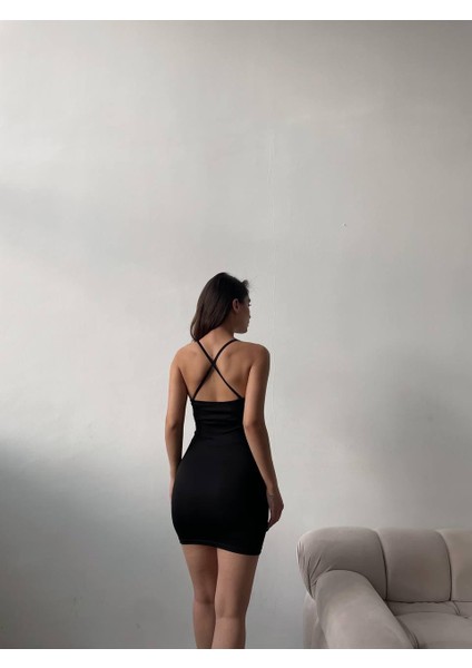 Zincir Detaylı Mini Elbise indirimleri