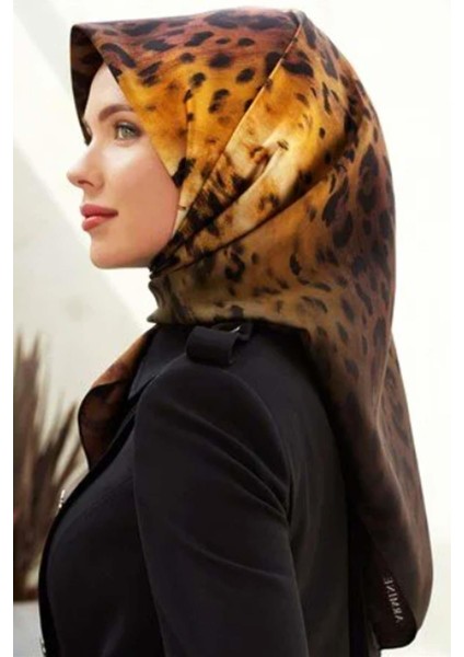Özel Nostalji Serisi Twill Ipek Eşarp Modelleri 8260D-09