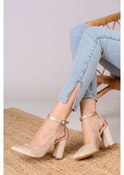 Krem Saten Topuk Boyu 7-10 Cm Kadın Topuklu Ayakkabı fiyatları