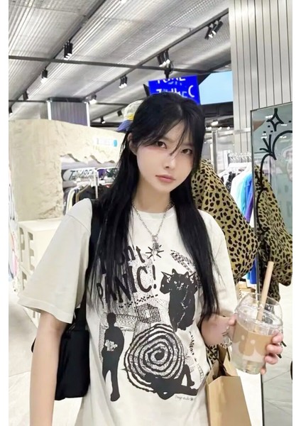 Don't Panic Unisex Y2K T-Shirt modelleri