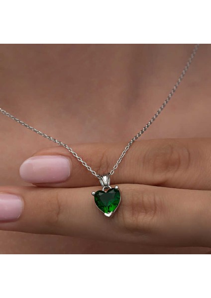Gümüş Yeşil Taşlı Kalpli Kadın Kolye fiyatları