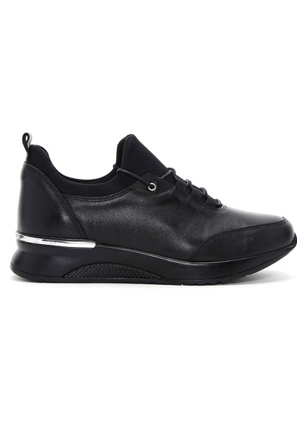 Kadın Siyah Kalın Tabanlı Deri Sneaker