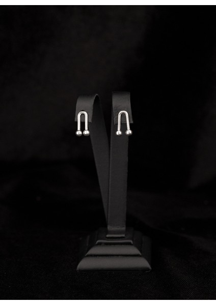 925 Ayar Gümüş Taşsız Çivili Tiffany Küpe