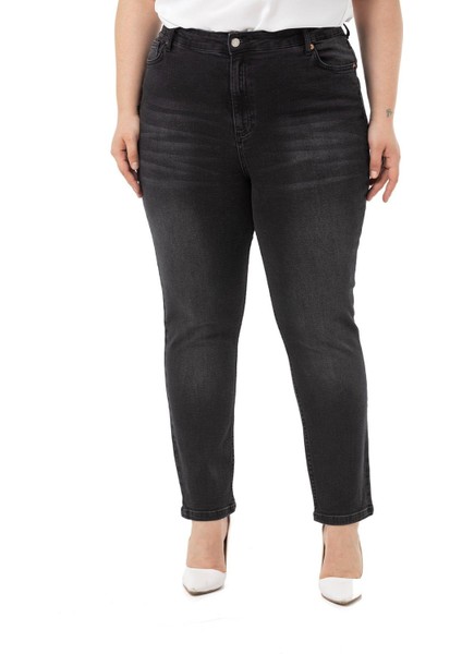 Büyük Beden Yüksek Bel Dar Paça Siyah Denim Pantolon