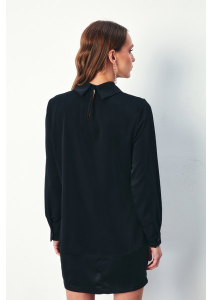 Yakası Taş Aksesuarlı Bluz - Siyah fırsatları