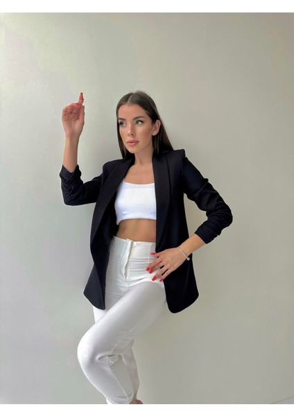 Kolu Büzgülü Blazer Ceket Siyah fırsatları