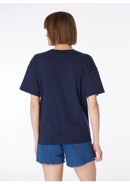 Bisiklet Yaka Baskılı Lacivert Kadın T-Shirt F4SL-TST0746 indirimleri