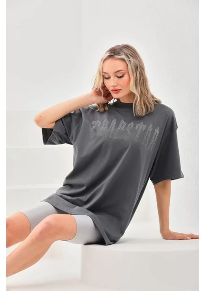 Unisex Taş Desenli Oversize T-Shirt - Füme modelleri