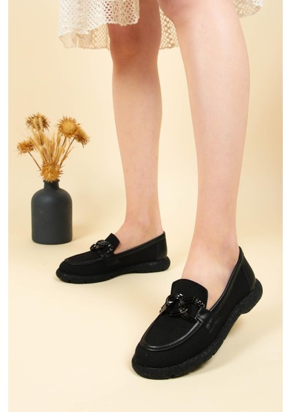 Metal Halkalı Delikli Loafer Siyah