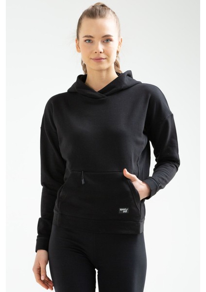 Tekno Trust Regular Siyah Regular Fit Kapüşonlu Düz Pamuklu Kanguru Cep Uzun Kol Kadın Sweatshirt Siyah Fermuar