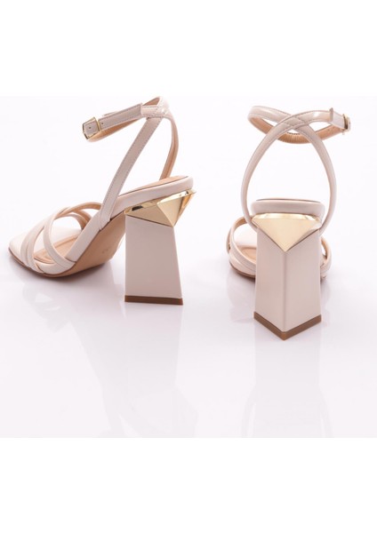 2440 Kadin Kalin Topuklu Abiye Ayakkabi modelleri