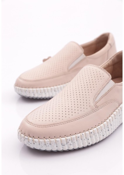 P60 Kadin Comfort Ayakkabi fırsatları