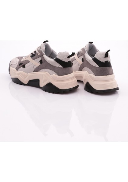 65137 Kadın Bağcikli Kalin Taban Spor Ayakkabi modelleri