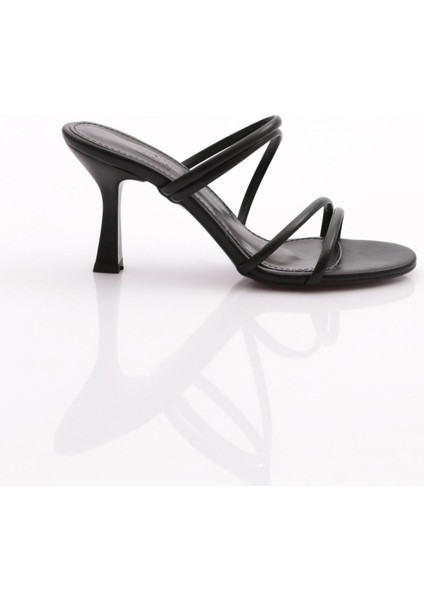 925 Kadin Şerit Detayli Topuklu Terlik