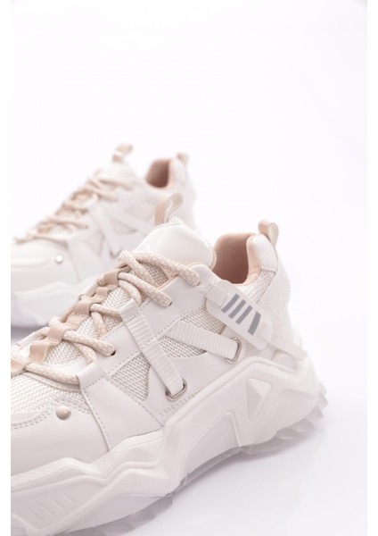 65160 Kadın Bağcikli Sneaker Ayakkabi fırsatları