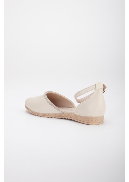 Yüzü Düz Karnı Yarık Model Baretli Ten Kadın Babet indirimleri