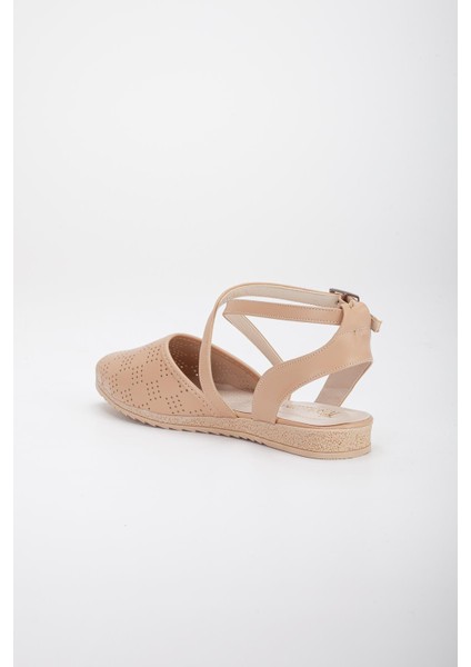 Yüzü Lazer Baskılı Çapraz Baretli Nude Kadın Babet indirimleri