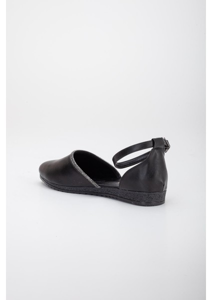 Yüzü Düz Karnı Yarık Model Baretli Siyah Kadın Babet indirimleri