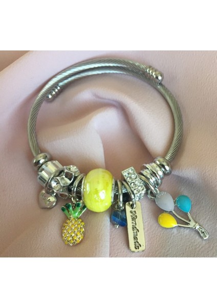 Kadın Gümüş Renk Model Ananas Charmlı Çelik Bileklik fiyatları